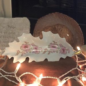 Decorative China dish